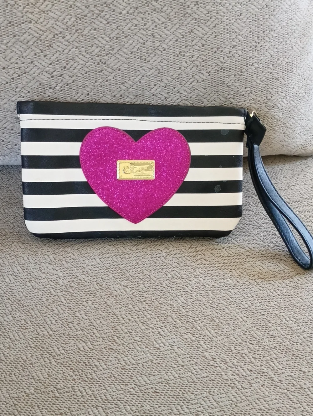 Betsey Johnson Black & White Striped Wristlet with Fuchsia Glitter Heart